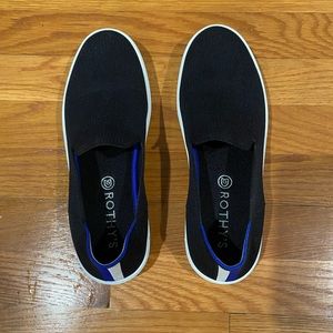 Black Rothy’s slip on shoe; barely worn in excellent condition.